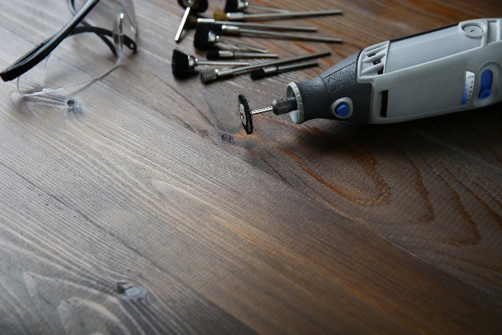 Review: Dremel 8250 cordless rotary tool - FineWoodworking