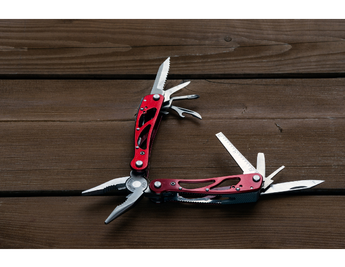 BEST MULTI-TOOLS, PLIERS, KNIVES, NIPPERS FOR FISHING