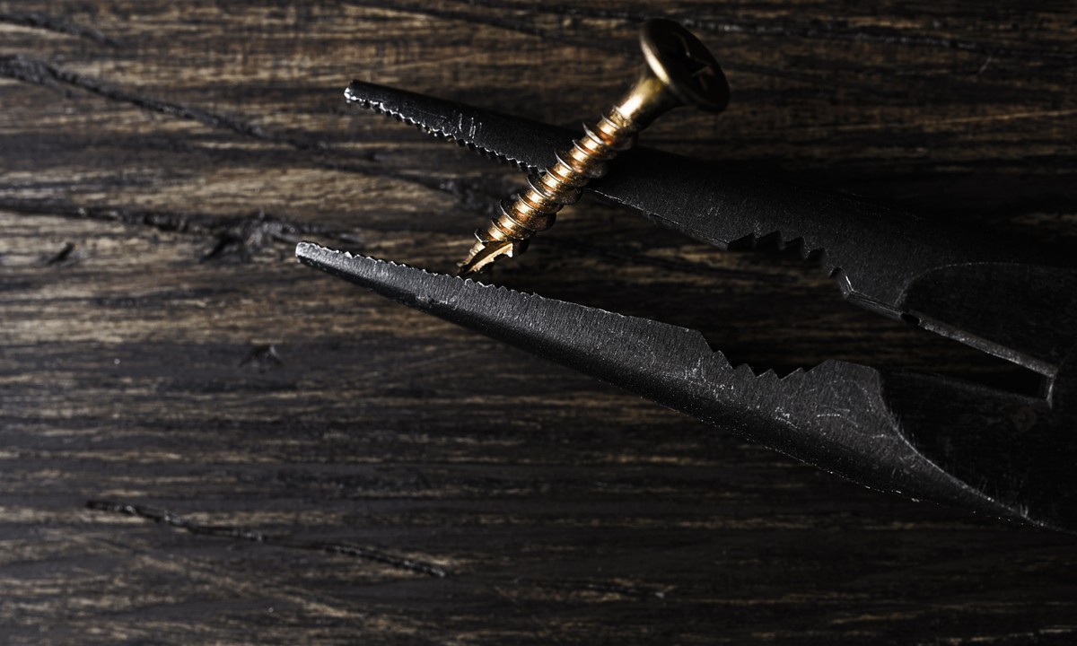 Reasons Why Should You Buy Top Needle Nose Pliers