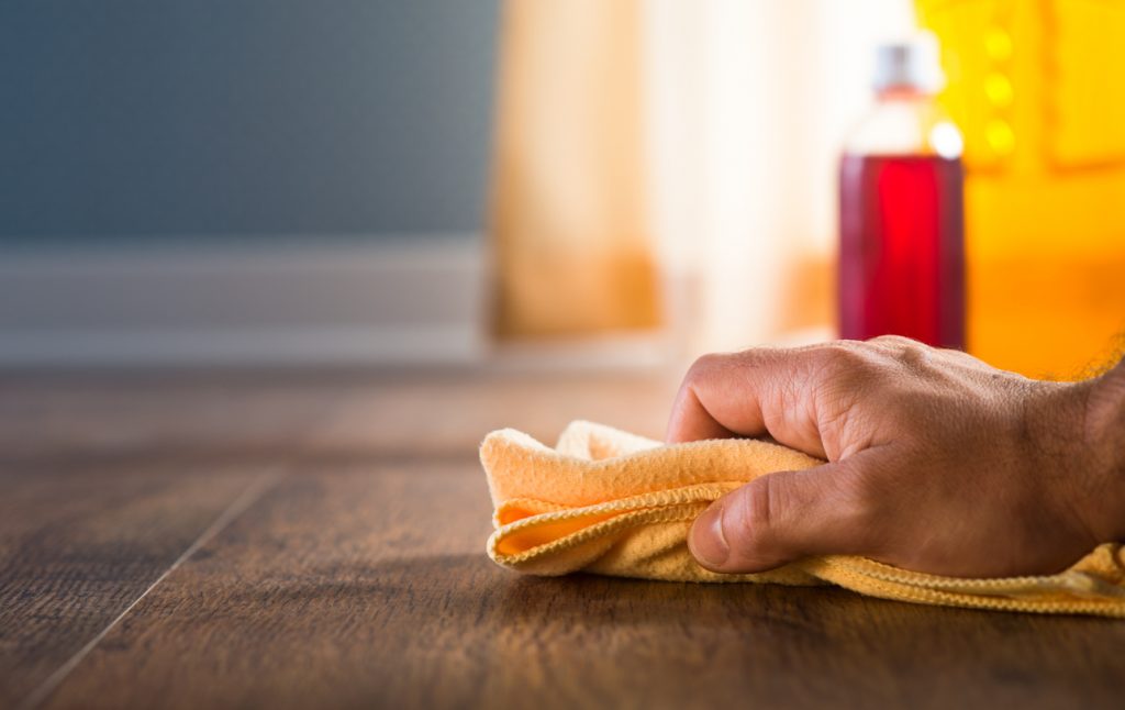 linseed oil for clean wood finish