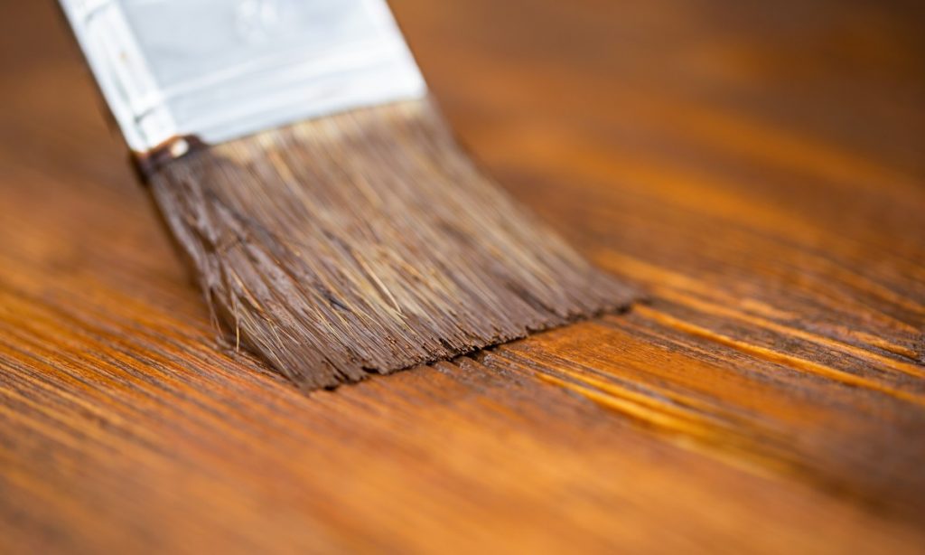 Best oil varnish for your furniture