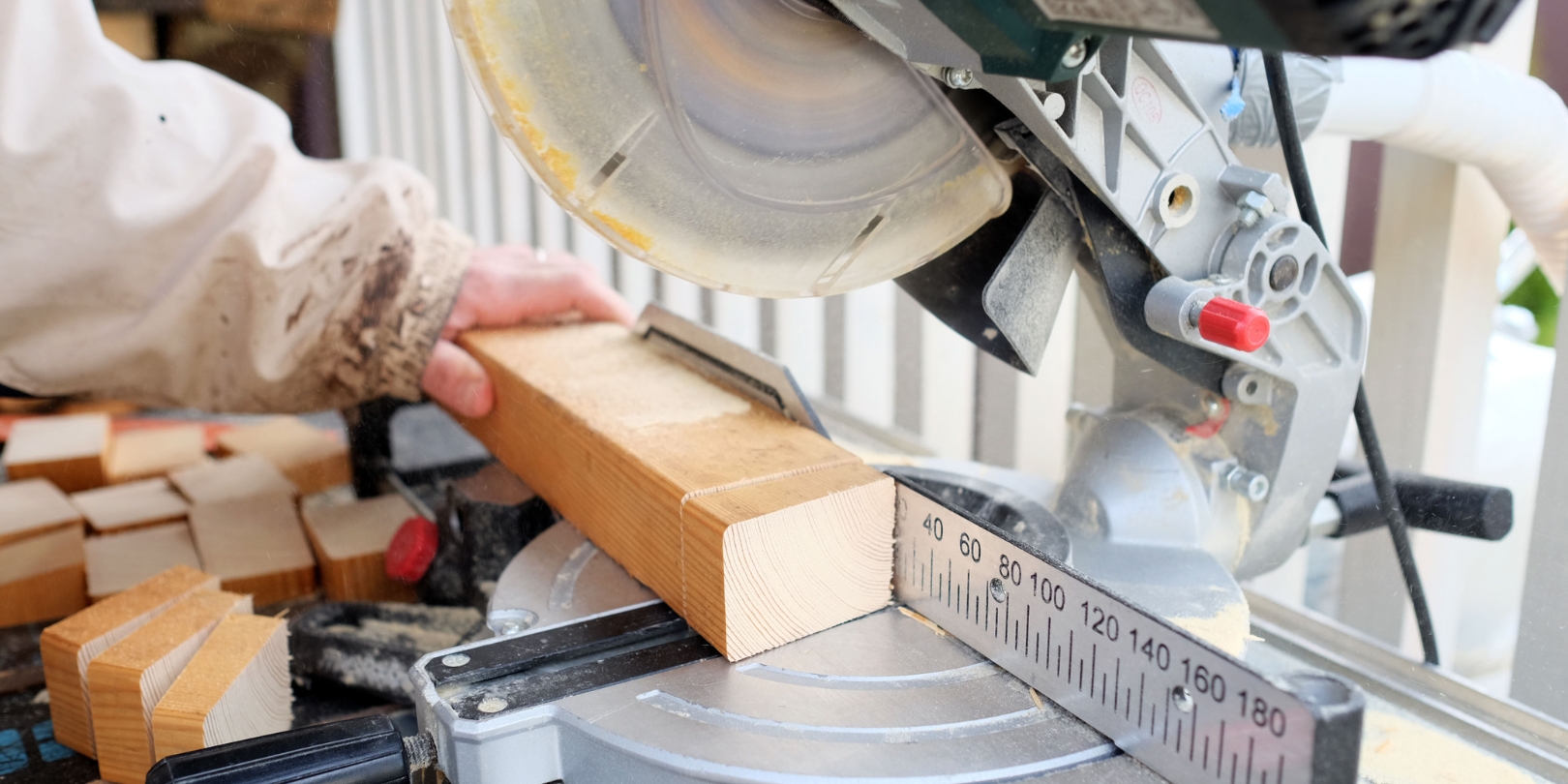 Table Saw vs Miter Saw: What's Best for Your Project?